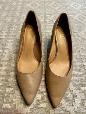 Franco Sarto Taupe Pointed-Toe Leather Heels